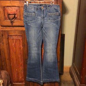 1822 denim jeans  flare leg braided front pockets